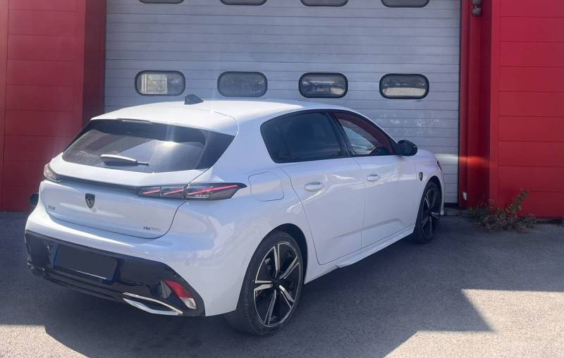 308 GT hybride boîte automatique EAT8