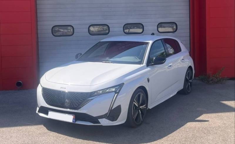 Peugeot 308 GT hybride 180ch EAT8 berline