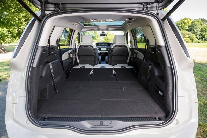7 PLACES MODULABLE GIMEL AUTOMOBILES MONTPELLIER PROCHE DE CASTELNAU LE LEZ