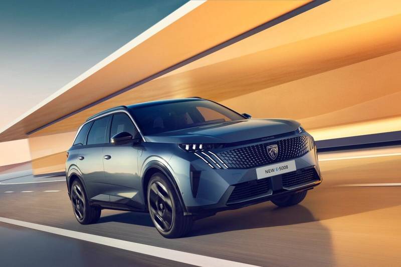 Peugeot 5008 : le SUV familial spacieux et modulable